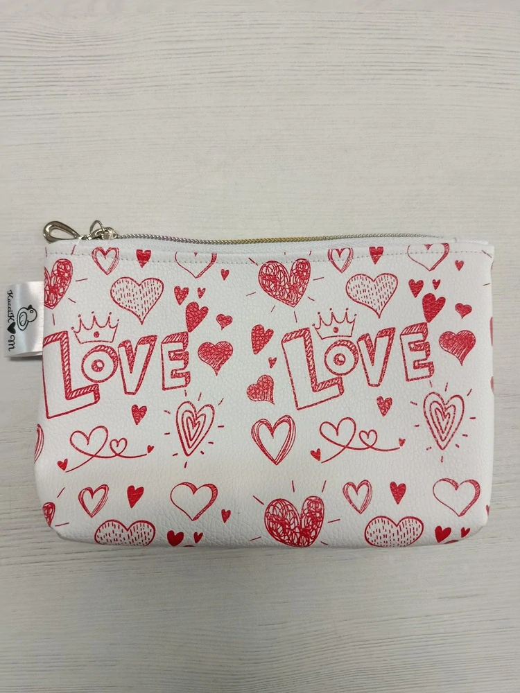 Toaletní taštička LOVE